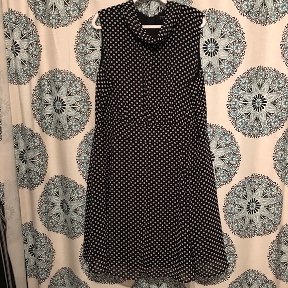 Polka Dot Voir Voir Super Cute Dress 22W - Picture 2 of 7